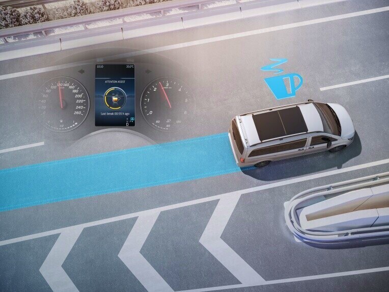 Le système de détection de somnolence ATTENTION ASSIST peut aider à éviter l’assoupissement.