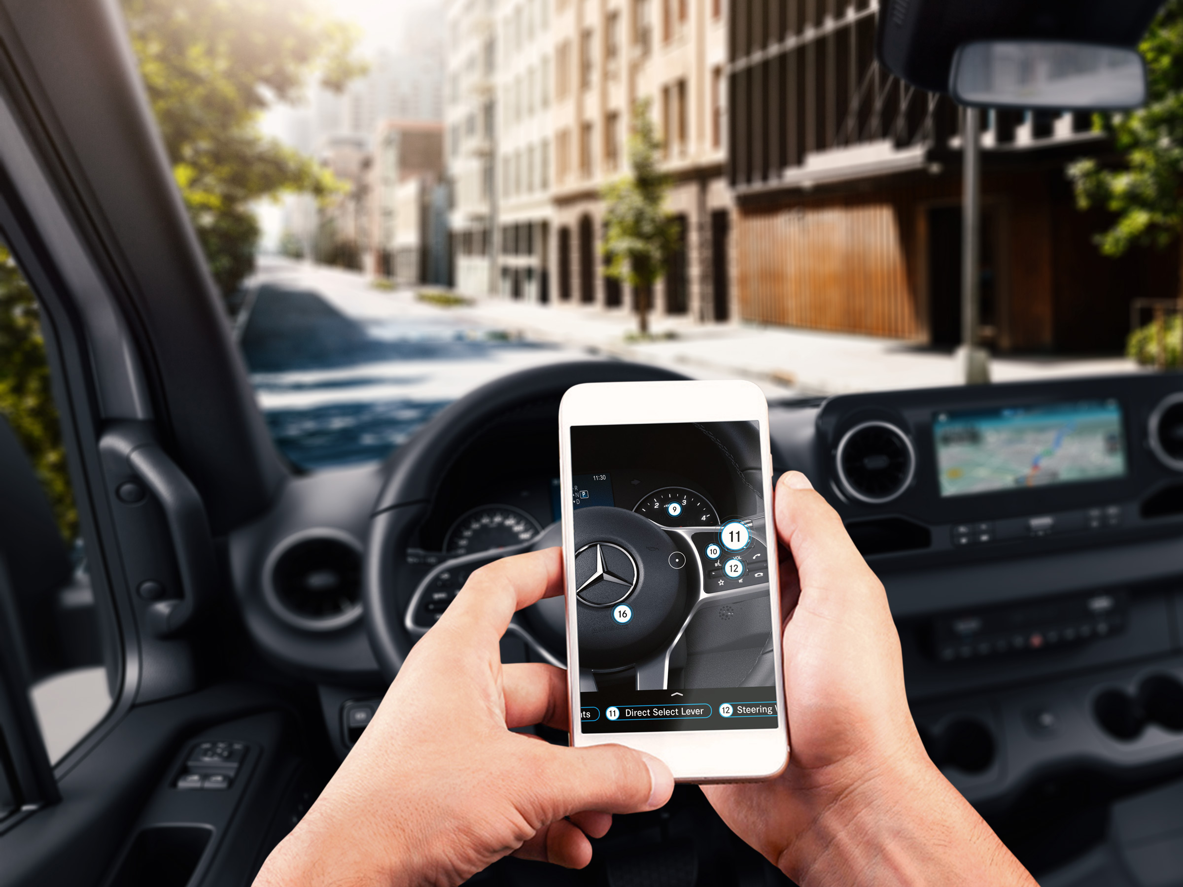 Ask Mercedes Augmented Reality | Utilitaires légers Mercedes-Benz Ask Mercedes Augmented Reality.