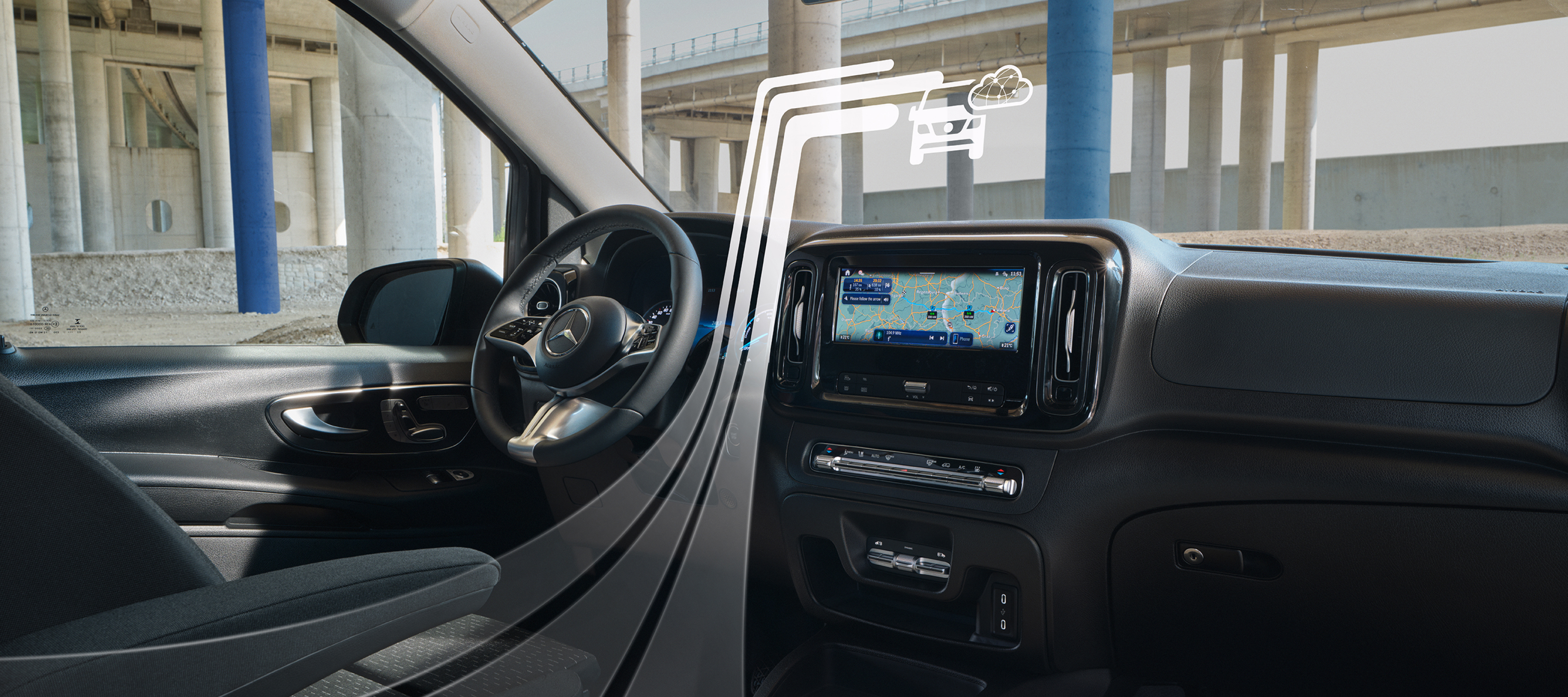 Navigation | Offres digitales | Mercedes-Benz La fonction Navigation dans le système multimédia MBUX avec des éléments graphiques qui affichent les offres digitales.
